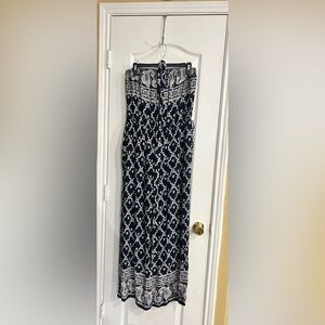 Women’s Black and White Print Strapless Wide Leg Jumpsuit